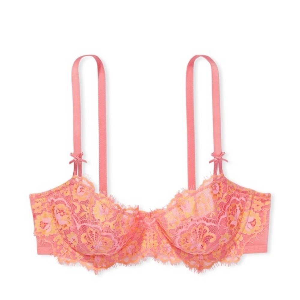Victoria’s Secret dream angels push up without padding bra